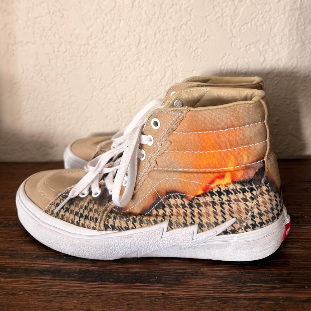 Vans SK8 Hi Bolt Shoes Mens Size9.5 Orange Big Reveal Taos Taupe Lightning Fire